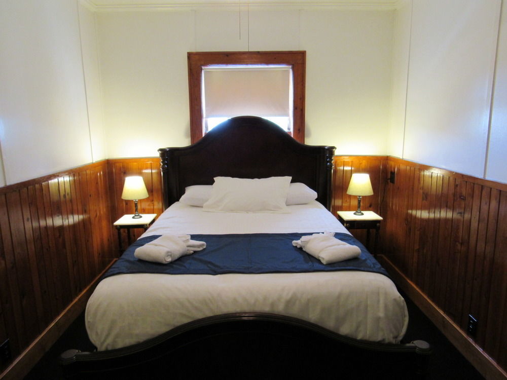 Nags Head Beach Inn Bagian luar foto