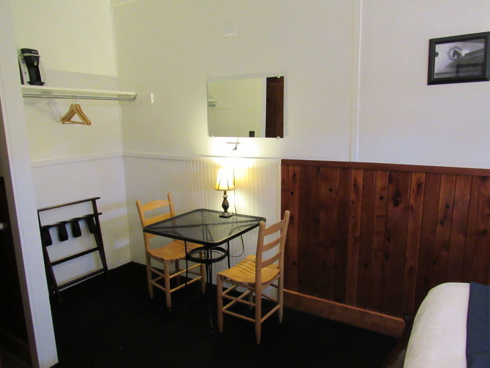 Nags Head Beach Inn Bagian luar foto