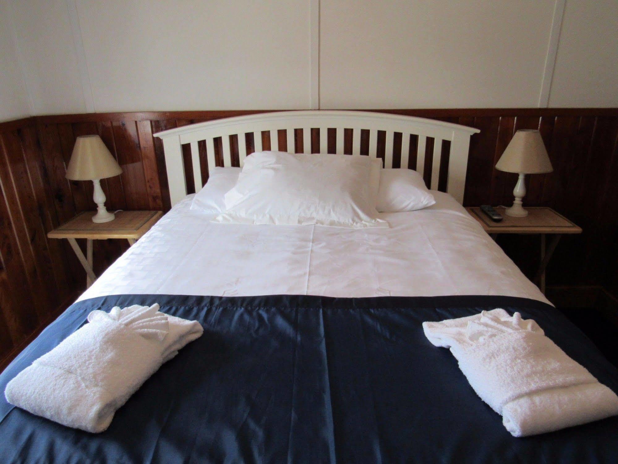 Nags Head Beach Inn Bagian luar foto
