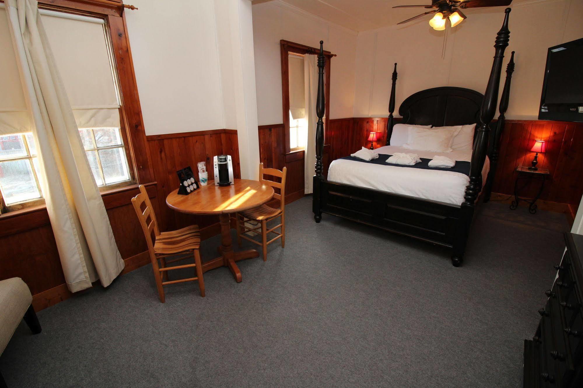 Nags Head Beach Inn Bagian luar foto