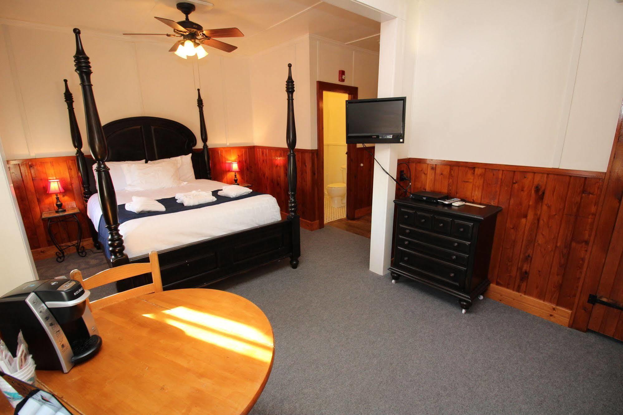 Nags Head Beach Inn Bagian luar foto